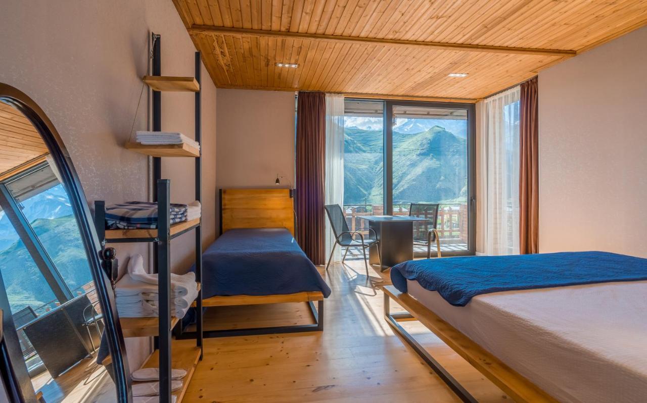 Vache Hotel Kasbegi Buitenkant foto