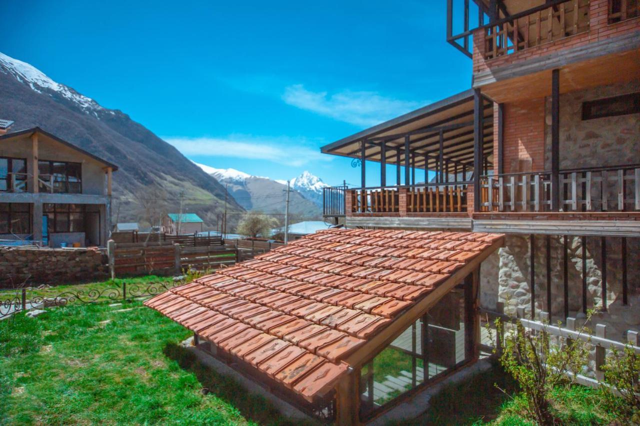 Vache Hotel Kasbegi Buitenkant foto