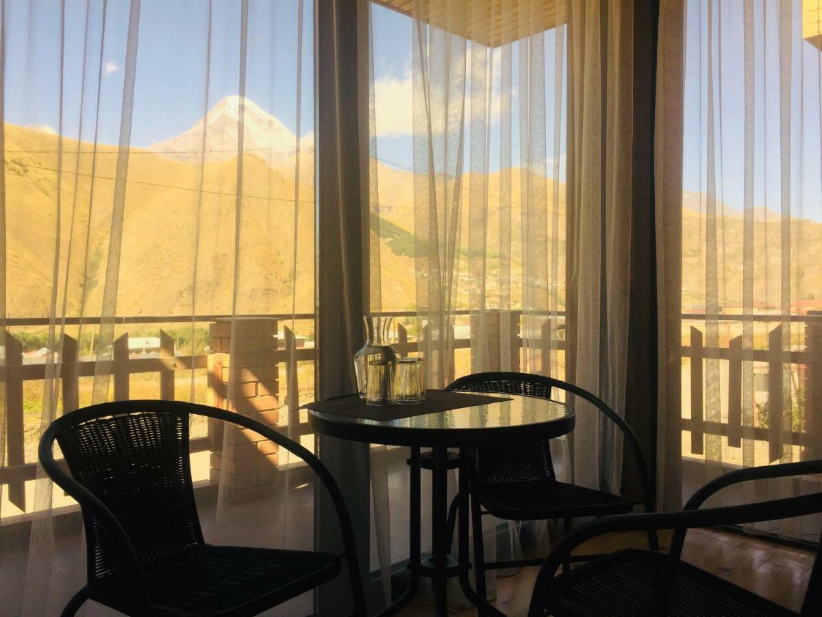 Vache Hotel Kasbegi Buitenkant foto